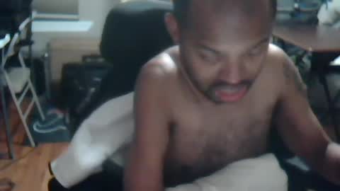 Snapshot of xxxonwheelz chatting on 07-02-26, 04:29 xxxonwheelz online show from 07-02-26, 04:29