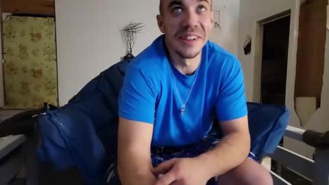 Snapshot of xxxscubastevexx chatting on 01-09-25, 05:44 ScubaSteve online show from 01-09-25, 05:44