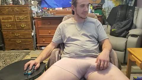 Snapshot of xxxscubastevexx chatting on 01-12-26, 09:25 ScubaSteve online show from 01-12-26, 09:25