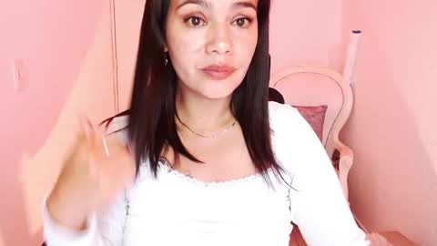 dolcesasha  online show from 09-17-25, 03:24
