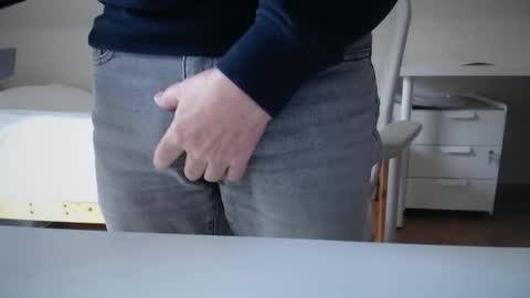 Snapshot of xxxxhardyxxxx chatting on 11-03-25, 01:12 xxxxhardyxxxx online show from 11-03-25, 01:12