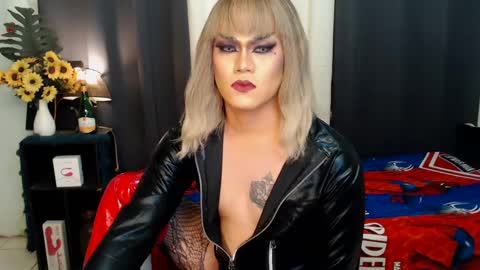 QueenMarina online show from 12-20-24, 01:47