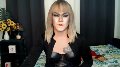 QueenMarina online show from 01-26-25, 09:18