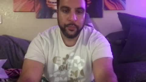 Snapshot of y2ab chatting on 09-24-25, 10:24 Horny dude D online show from 09-24-25, 10:24