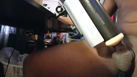 Snapshot of yames84 chatting on 02-16-25, 11:26 Yames online show from 02-16-25, 11:26