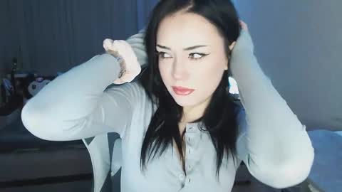 Yami online show from 11-25-25, 09:48