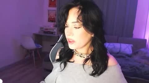 Yami online show from 11-27-25, 09:39