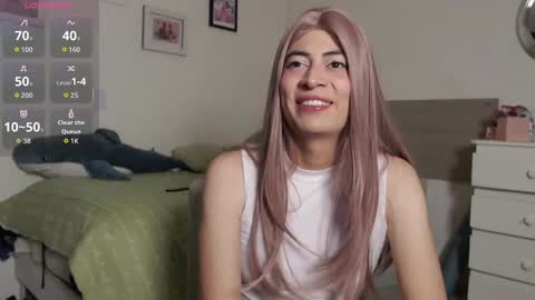 Snapshot of yana_secretroom chatting on 09-27-25, 02:16 Yana online show from 09-27-25, 02:16