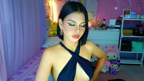 YANG AUDREY LONE online show from 02-16-26, 12:51