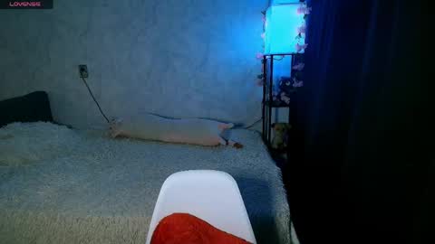 Snapshot of yape_anne chatting on 04-28-26, 04:01 Anny online show from 04-28-26, 04:01