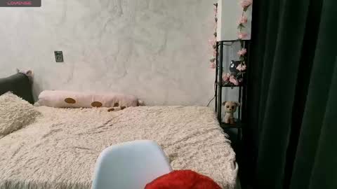 Snapshot of yape_anne chatting on 05-06-26, 03:50 Anny online show from 05-06-26, 03:50
