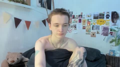 Snapshot of yaposha chatting on 12-09-24, 12:51 yaposha online show from 12-09-24, 12:51