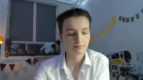 Snapshot of yaposha chatting on 12-13-24, 12:28 yaposha online show from 12-13-24, 12:28