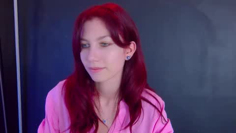 Snapshot of yasemina_ chatting on 02-18-26, 11:01 Yase online show from 02-18-26, 11:01