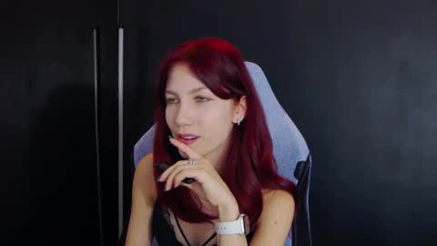 Snapshot of yasemina_ chatting on 02-24-26, 11:14 Yase online show from 02-24-26, 11:14