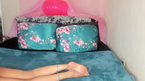 Yasmina online show from 01-31-25, 08:22