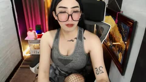 yassiered online show from 10-04-25, 02:20