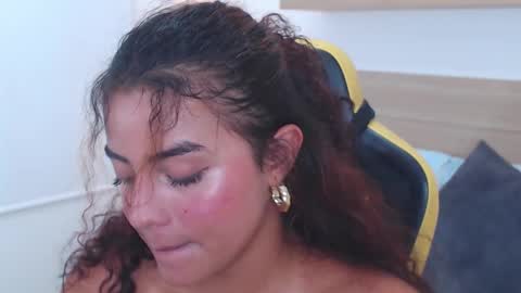 yaya23x online show from 02-05-25, 07:20