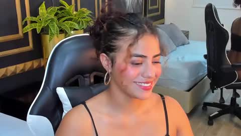 yaya23x online show from 02-19-25, 07:38