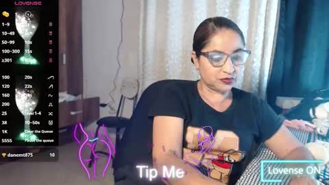 yaya____ online show from 02-14-26, 08:49