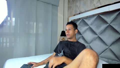 yayi derek  online show from 01-21-25, 11:56