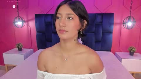 Yazmin online show from 02-18-26, 12:01