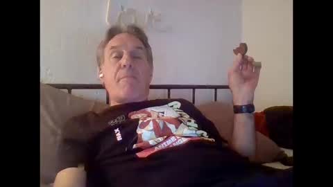 Snapshot of yeah_baby6988 chatting on 10-10-25, 05:06 yeah_baby6988 online show from 10-10-25, 05:06