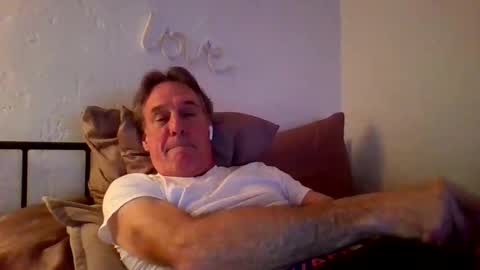 Snapshot of yeah_baby6988 chatting on 11-23-25, 12:32 yeah_baby6988 online show from 11-23-25, 12:32