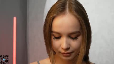 Snapshot of yeepshyy chatting on 02-15-25, 07:17 Kate online show from 02-15-25, 07:17