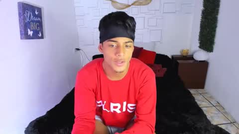 yeison_77 online show from 12-16-24, 09:24