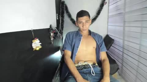 yeison_77 online show from 12-20-24, 01:47
