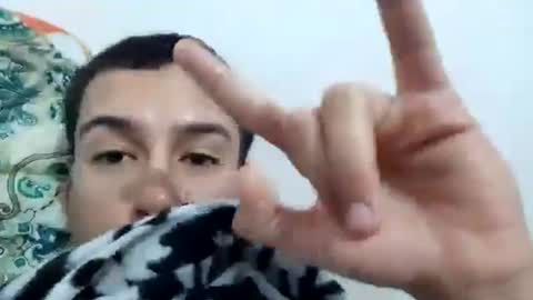 yeisongomezz online show from 12-08-24, 06:01