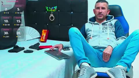 Yeol online show from 11-10-25, 06:51