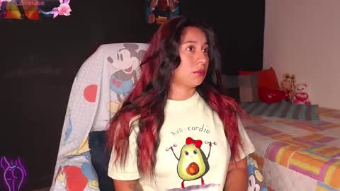 Snapshot of yes2802 chatting on 03-11-25, 12:50 Yesi online show from 03-11-25, 12:50