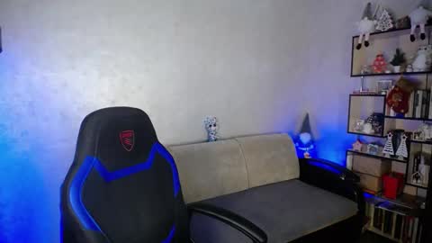 Snapshot of yes_cute_boy_ chatting on 02-02-26, 07:07 Eden online show from 02-02-26, 07:07