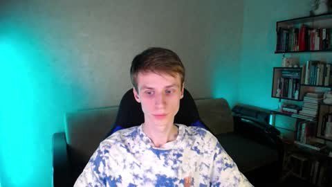 Snapshot of yes_cute_boy_ chatting on 02-17-26, 06:25 Eden online show from 02-17-26, 06:25