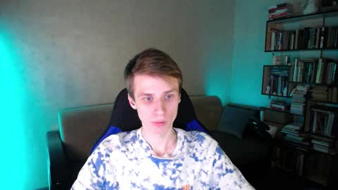 Snapshot of yes_cute_boy_ chatting on 03-01-26, 04:53 Eden online show from 03-01-26, 04:53