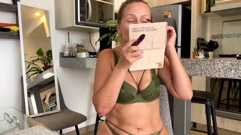 Zlata online show from 01-09-25, 08:44