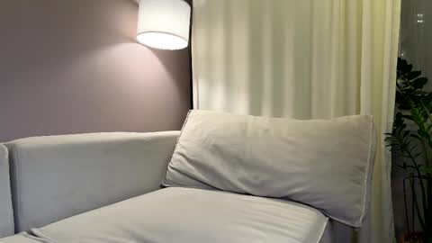 Zlata online show from 10-12-25, 04:17