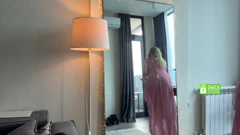 Zlata online show from 04-18-26, 07:12