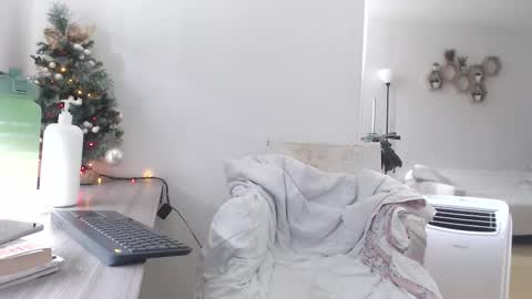 yesikacosta online show from 01-15-26, 05:27