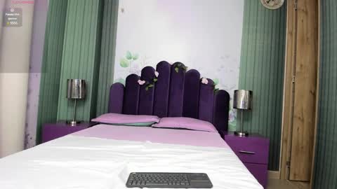 Snapshot of yess__daddy chatting on 01-31-25, 10:20 yess__daddy online show from 01-31-25, 10:20