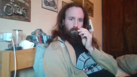 yeti_92 online show from 02-06-26, 07:45