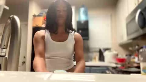 Palmela Handerson online show from 01-09-25, 06:38