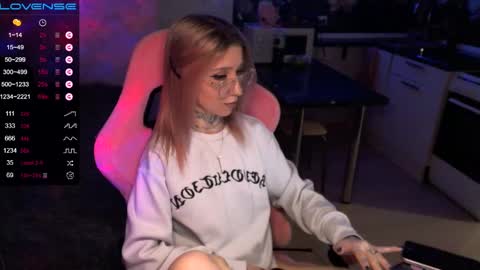     online show from 01-08-25, 10:06