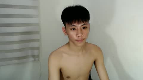 ynotyu online show from 10-22-25, 03:51