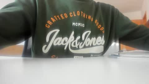 yoda130305 online show from 09-18-25, 03:47