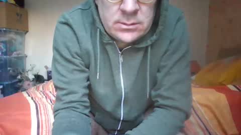 Snapshot of yohito chatting on 01-27-25, 07:45 yohito online show from 01-27-25, 07:45