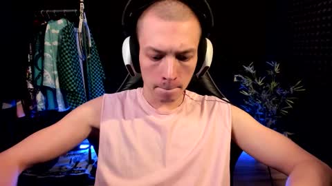 You can ask my name in pm online show from 02-02-26, 01:54