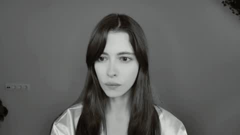 yoka_paradoxxx online show from 09-12-25, 05:18